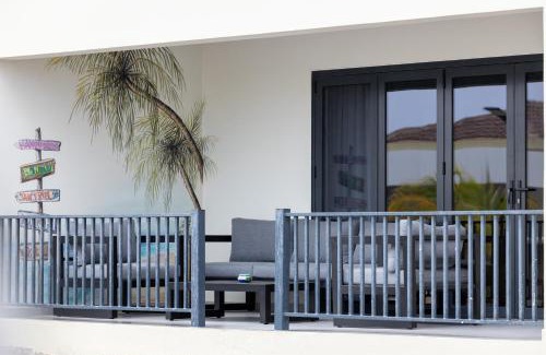 Marie Pampoen Apartment | Mambo One B