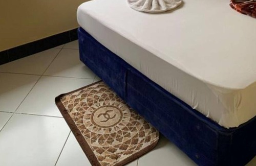 Mabibe Hotel | Mambosasa View Executive Hotel
