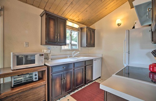 Mammoth Lakes Apartment | Mammoth Lakes Townhome < 2 Mi to Ski Area!