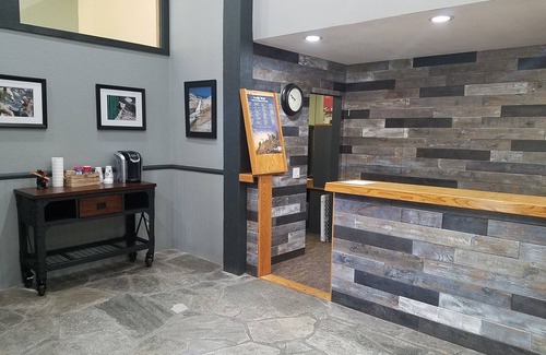 Mammoth Lakes Condo | Mammoth Ski & Racquet Club