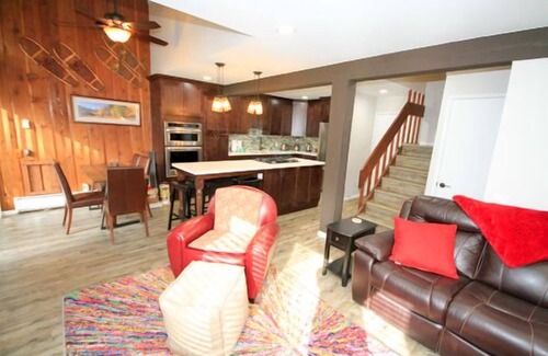 Mammoth Lakes Condo | Mammoth Ski & Racquet Club