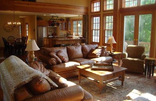 Manchester Center House | MANCHESTER HOME - BREATHTAKING VIEWS! LOCATION! GOLF! SKIING! SHOPPING! HOT TUB!