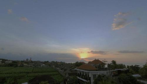 Banyuasri Hotel | MANDARI HOTEL SINGARAJA