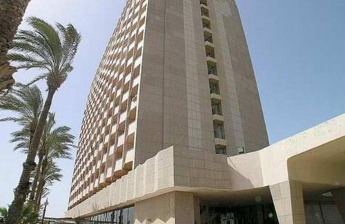 Herzliya Apartment | Mandarin Hotel 1BD Beach Flat