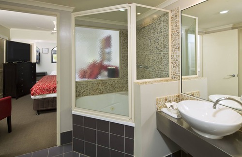 Palm Cove Hotel | Mango Lagoon Resort & Wellness Spa