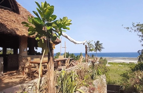 Msambweni Bed & Breakfast | Mango Lodge Msambweni