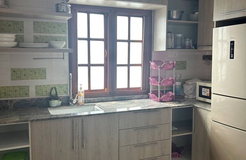 Stone Town Apartment | Mango restaurant and apartment hotel
