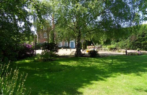 Dunston Bed & Breakfast | Mangreen Country House