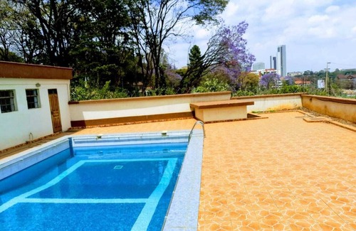 Kileleshwa Apartment | Mani's Home Away From Home
