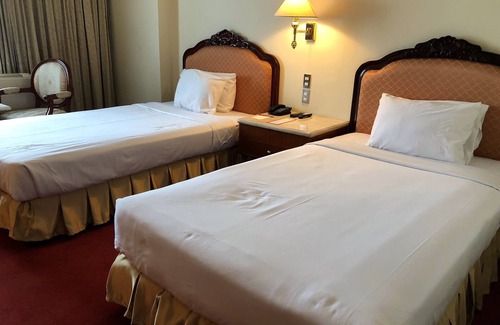 Ermita Hotel | Manila Prince Hotel