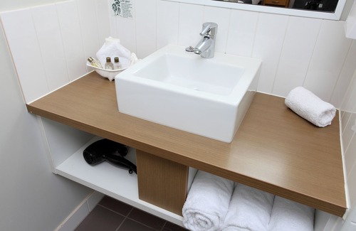 Manly Hotel | Manly Marina Cove Motel Brisbane