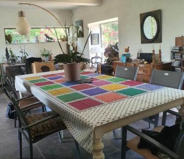 Arles House | Manoir en Crau