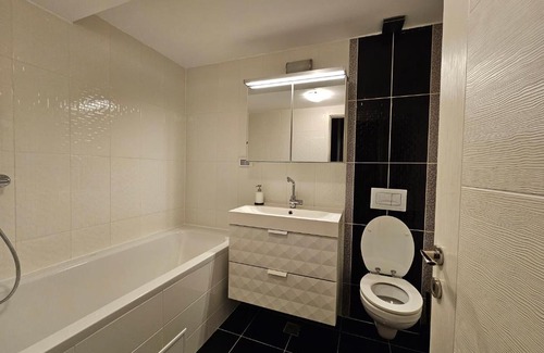 Otopeni Apartment | Manolaire Airport Residence