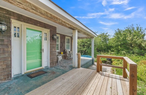 Willoughby Spit Cottage | Manor And Mutts #2 3 Bedroom Cottage by RedAwning