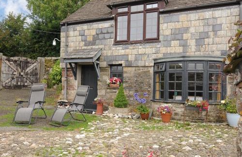 Callington House | Manor Cottage Barn