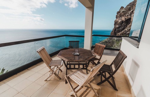 Madeira Island Villa | mansion over the sea with pool, barbecue and garden