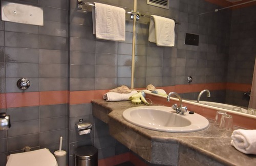 Platanes Hotel | Mantenia Hotel