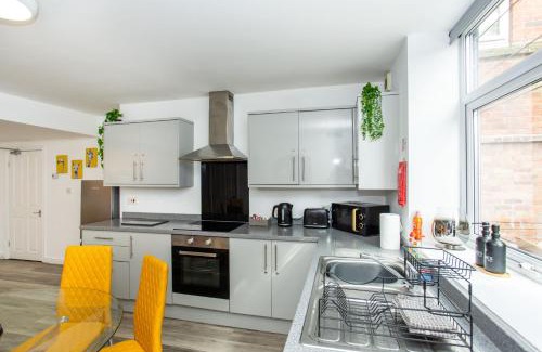 Wakefield Apartment | Manygates Apartment by Alt-Stay Accommodation