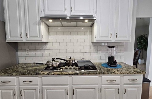 Atascocita House | Maple House w/Private Jacuzzi Near IAH