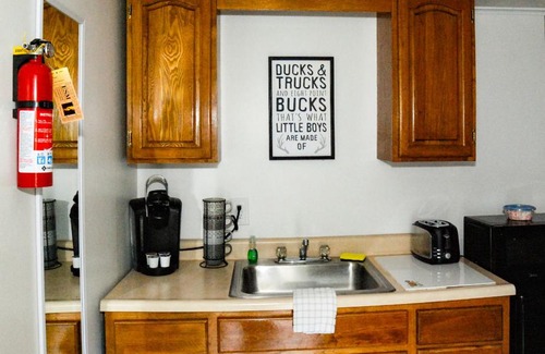 Schroon Lake Cabin | Maple Leaf Lodge