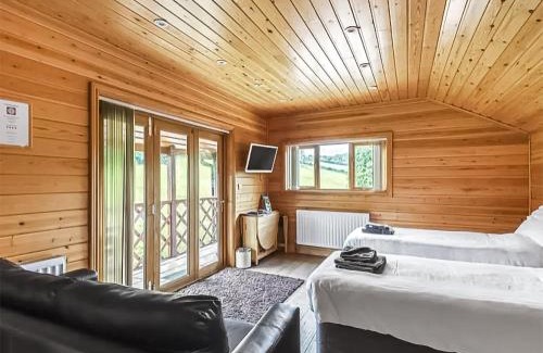 Camerton House | Maple - Uk46284