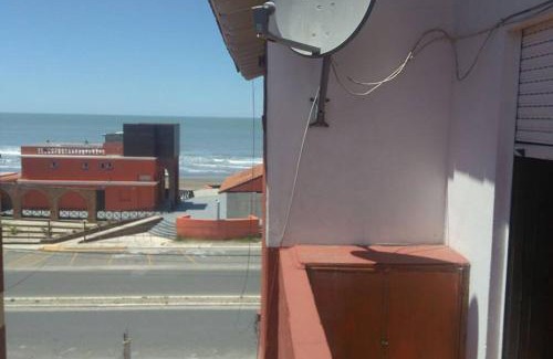 Mar de Ajo Apartment | Mar de Ajo Norte, a 50 mts San Bernardo, Frente al Mar con Cochera
