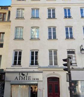 Quartier Sainte-Avoye Apartment | Marais joli deux pièces