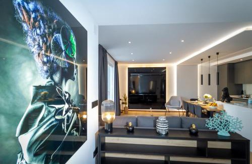 Puerto Banus Apartment | MARBELLA BANUS SUITES - Daisy Playas del Duque Banús Beach Apartment