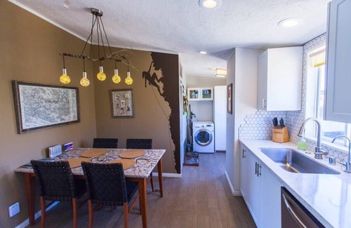 Joshua Tree Cottage | @ Marbella Lane - 10 Acres Oasis Desert Retreat!