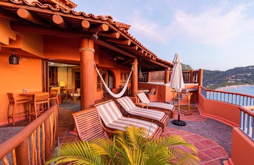 Zihuatanejo Resort | March Break Mexico Getawayn2 Bedroom Beach front Vacation HomenSleeps 6