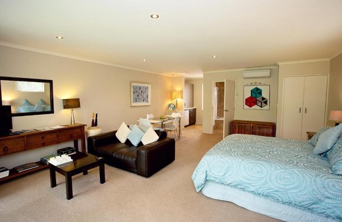 Hanmer Springs Bed & Breakfast | Marchmont Gardens