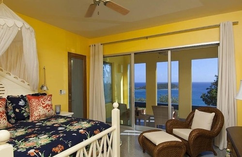 Rendezvous & Ditleff Villa | Mare Blu: Experience Sophisticated Elegance