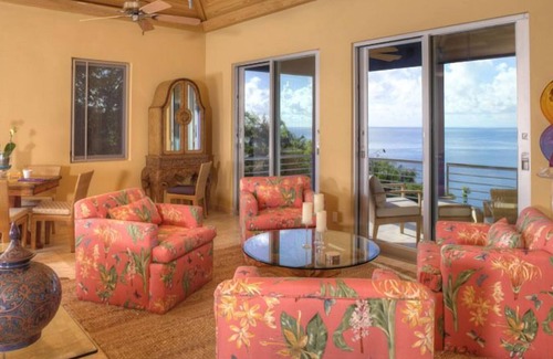 Rendezvous & Ditleff Villa | Mare Blu: Experience Sophisticated Elegance