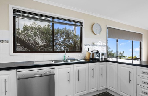 Marengo House | Marengo - Boasting phenomenal panoramic ocean views that will take your breath away