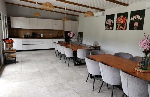 Pausesti-Maglasi Ski Chalet | Mareva House A Frame Chalet