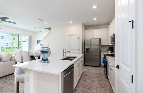 West Kissimmee Cottage | Margaritaville Cottages Orlando