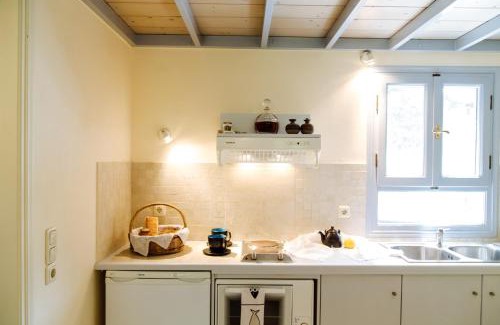 Eggares House | Margouno Eco Cottage