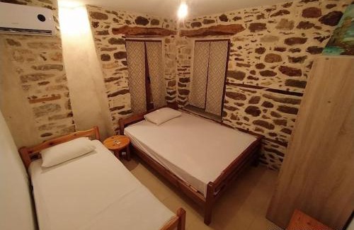 Metagkitsi House | Marianthi's Stone House