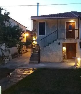 Metagkitsi House | Marianthi's Stone House
