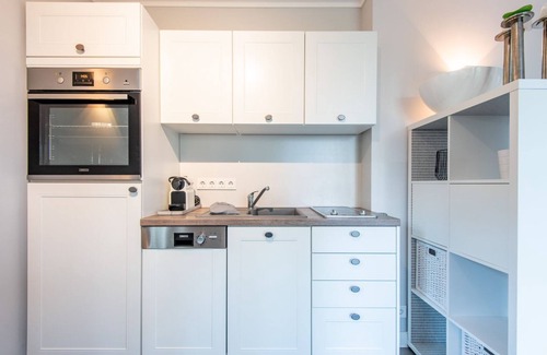 Archsum Apartment | Marie - Garden Suite - Garden. Nature. Stylish.