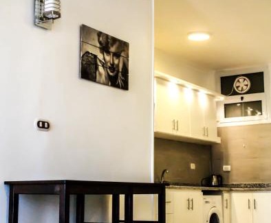 Sakkala Apartment | Marilyn Studio with Sea View Wi Fi