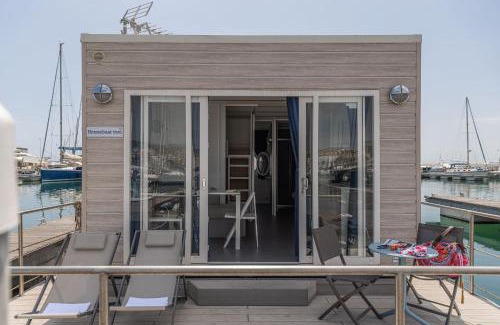 Manfredonia Boat Rental | Marina del Gargano Houseboat