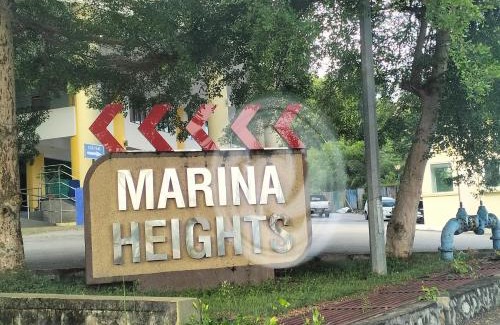 Lumut Apartment | Marina Heights Home Suite Teluk Batik