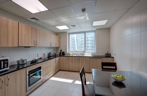 Dubai Marina Apartment | Marina Hotel Apartments