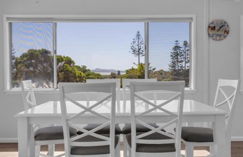 Bermagui House | Marina Views 51 Murrah Street