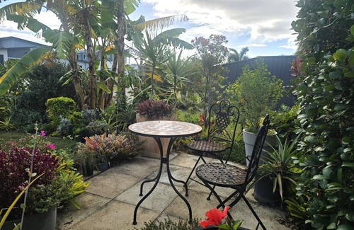 Banksia Beach Apartment | Marina Views