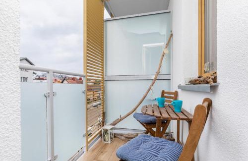 Dziwnowek Apartment | Marine Apartment 9B by Noclegi Renters