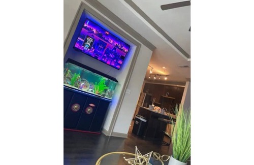 Piedmont Heights Apartment | Marine city under the sea!!!!