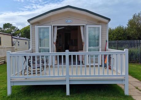 Rhyl House | Marine holiday park - L&G caravan hire