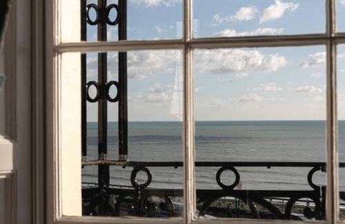 Kemptown Apartment | Marine Parade Sea View 2-bedroom Apartment